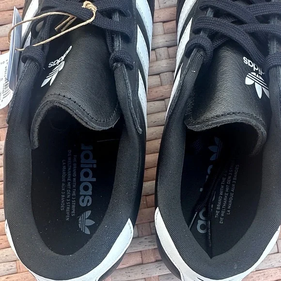 Adidas TAEKWONDO LACE Sneakers - Picture 8 of 13